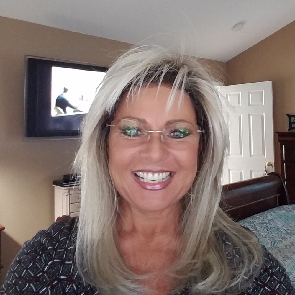 Meet your Posher, Lolo